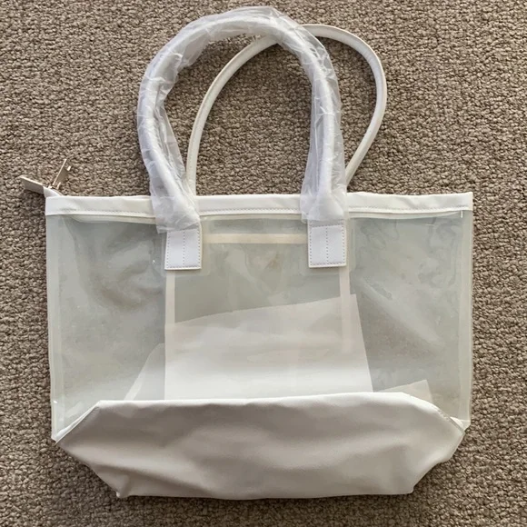 Neiman Marcus Zippered Tote NWOT - Picture 2 of 5